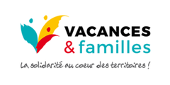 153 - VACANCES ET FAMILLES